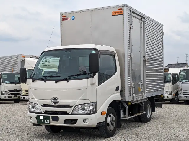 日野 デュトロ 2RG-XZC605M(2WD)の写真1