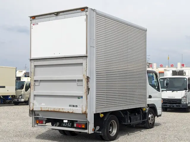 三菱 キャンター TPG-FBA20(2WD)の写真8