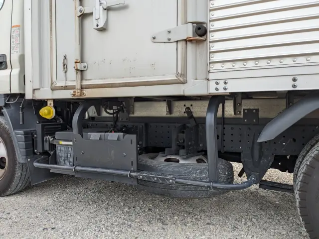 三菱 キャンター TPG-FBA20(2WD)の写真25