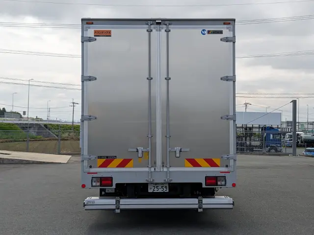 日野 レンジャー 2KG-FD2ABG(2WD)の写真8