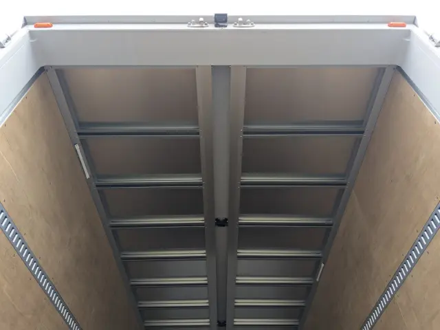 日野 レンジャー 2KG-FD2ABG(2WD)の写真10