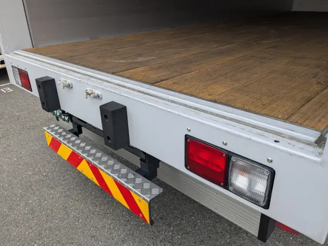 日野 レンジャー 2KG-FD2ABG(2WD)の写真12