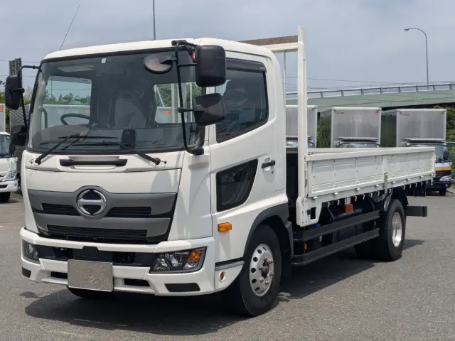 日野 レンジャー 2KG-GC2ABA(2WD)の写真1