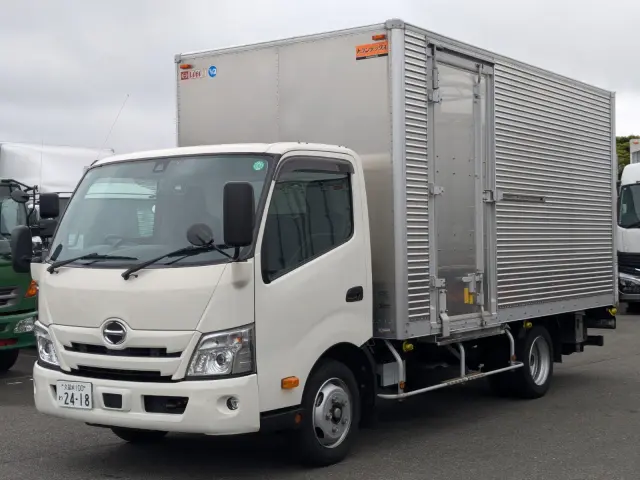 日野 デュトロ 2RG-XZU710M(2WD)の写真1