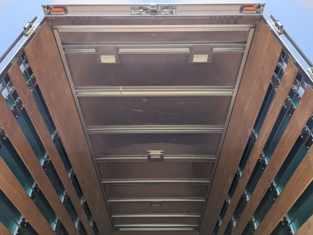 日野 デュトロ TPG-XZC655M(2WD)の写真10