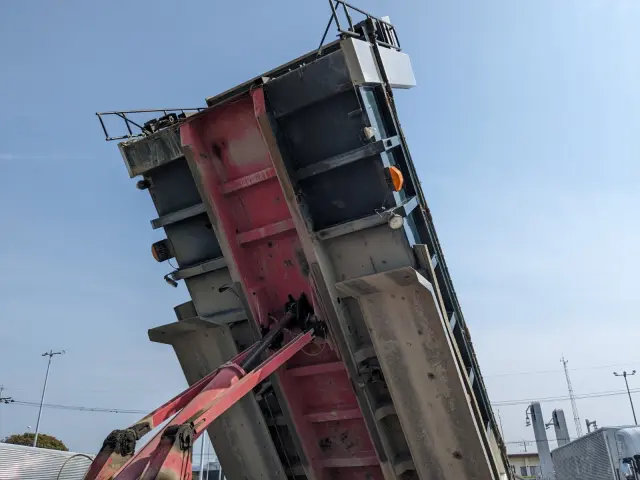 日野 プロフィア QKG-FS1EKAA(6x4)の写真22