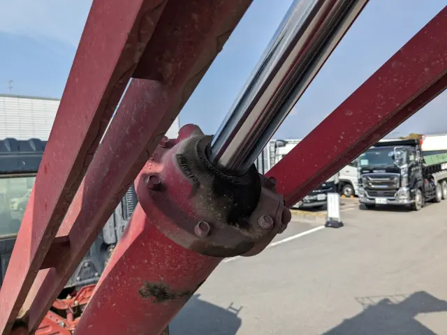 日野 プロフィア QKG-FS1EKAA(6x4)の写真24