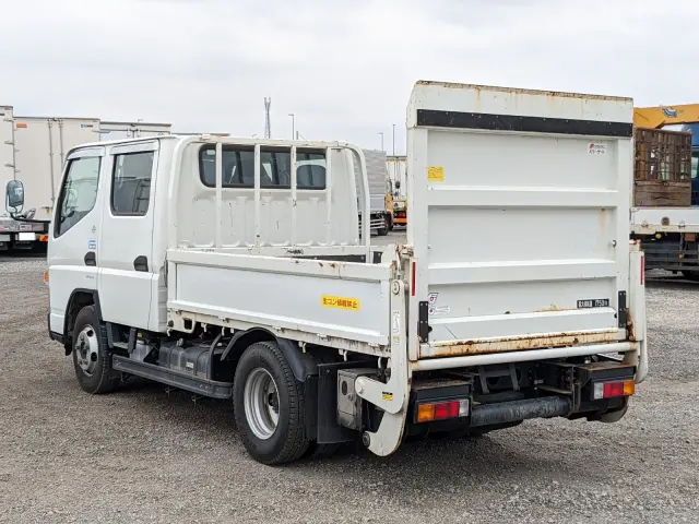 三菱 キャンター 2RG-FGA20(4WD)の写真4