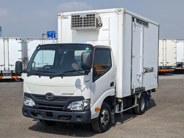 日野 デュトロ TKG-XZC605M(2WD)の写真1
