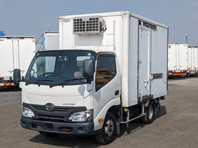 日野 デュトロ TKG-XZC605M(2WD)の写真1