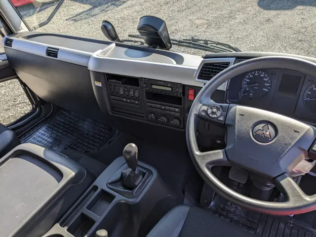 三菱 ファイター 2KG-FK65F(2WD)の写真28