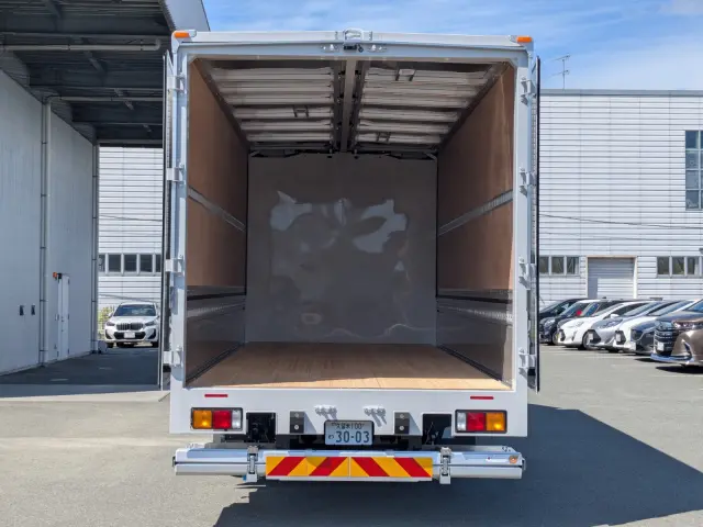 三菱 ファイター 2KG-FK65F(2WD)の写真8