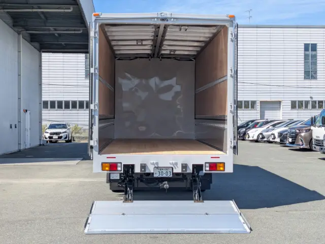 三菱 ファイター 2KG-FK65F(2WD)の写真9