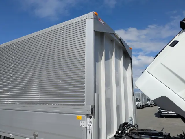 三菱 ファイター 2KG-FK65F(2WD)の写真48