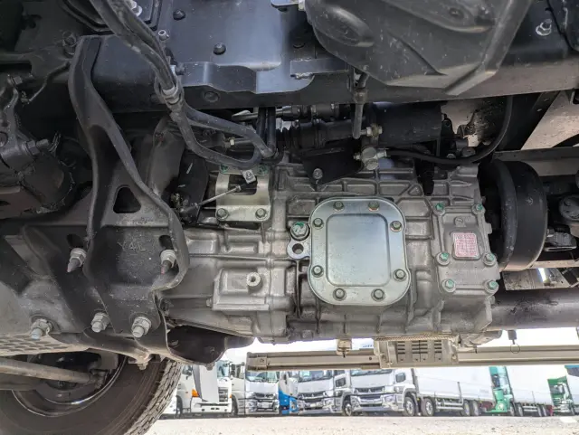 日野 レンジャー 2KG-FD2ABG(2WD)の写真24