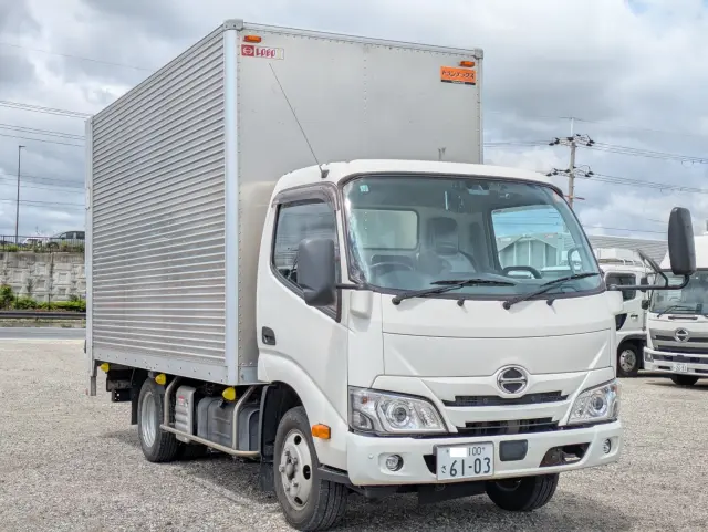 日野 デュトロ 2RG-XZU645M(2WD)の写真2