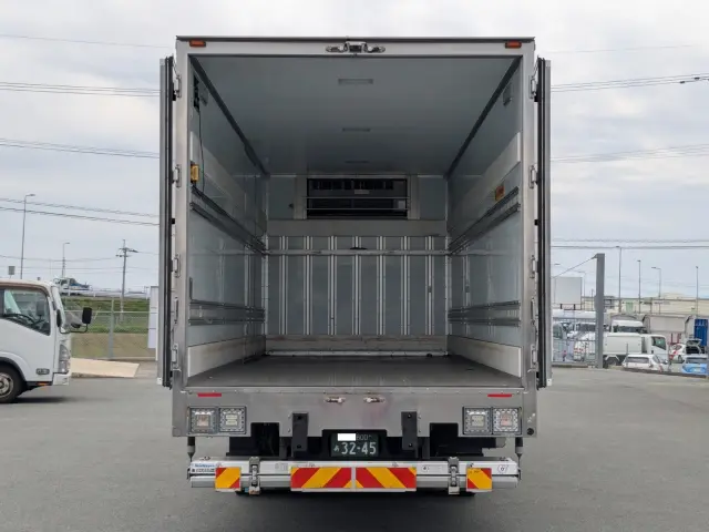 三菱 ファイター 2KG-FK65F(2WD)の写真8
