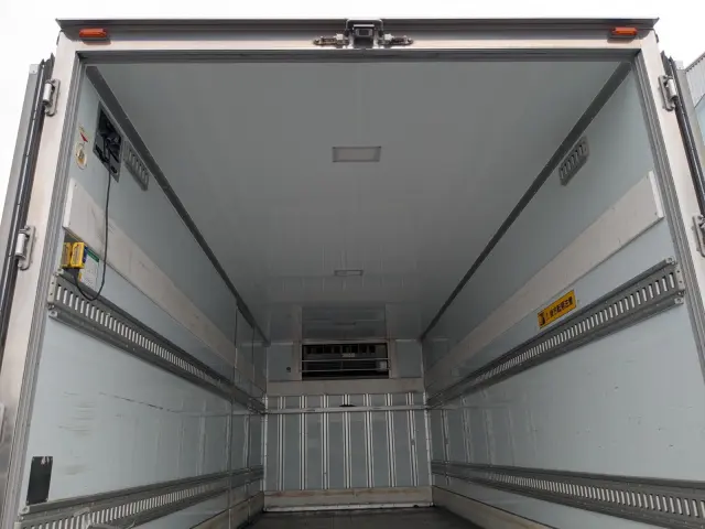 三菱 ファイター 2KG-FK65F(2WD)の写真20
