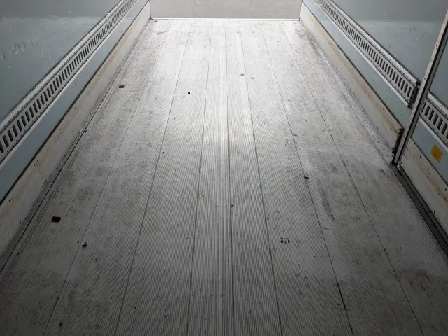 三菱 ファイター 2KG-FK65F(2WD)の写真29