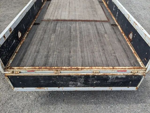 三菱 キャンター 2PG-FED90(2WD)の写真9