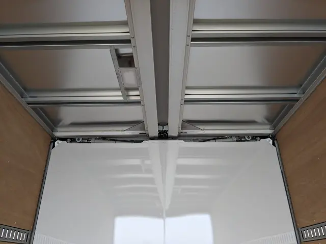 日野 デュトロ 2KG-XZU712M(2WD)の写真14