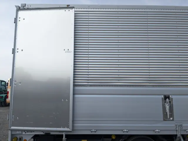 日野 レンジャー 2KG-FD2ABG(2WD)の写真32