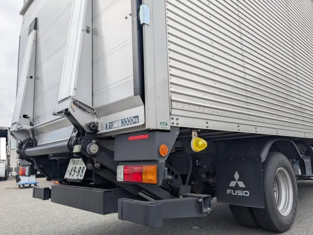 三菱 キャンター 2RG-FEB50(2WD)の写真7