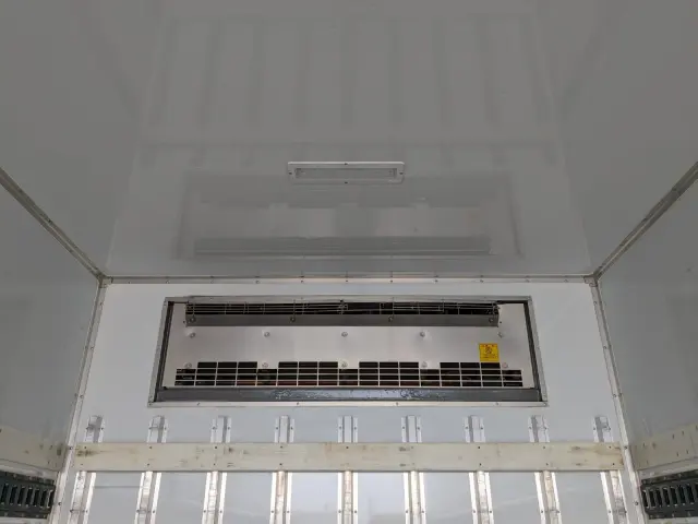 日野 レンジャー 2KG-FD2ABG(2WD)の写真18