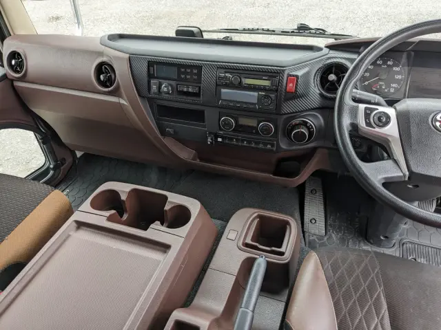 日野 レンジャー 2KG-FD2ABG(2WD)の写真28