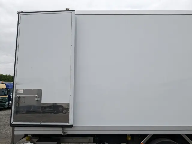 日野 レンジャー 2KG-FD2ABG(2WD)の写真35