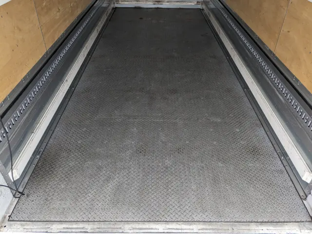三菱 ファイター 2KG-FK62F(2WD)の写真13