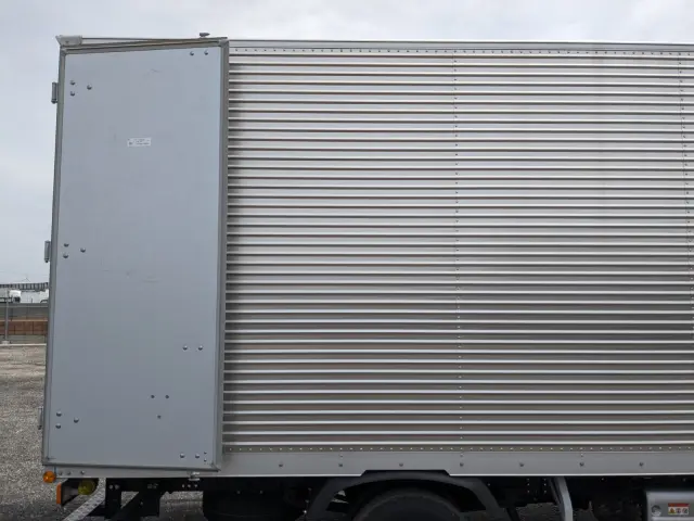 トヨタ ダイナ 2RG-XZU655(2WD)の写真31