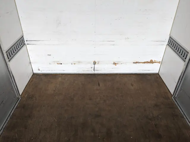 三菱 キャンター 2PG-FEB50(2WD)の写真15