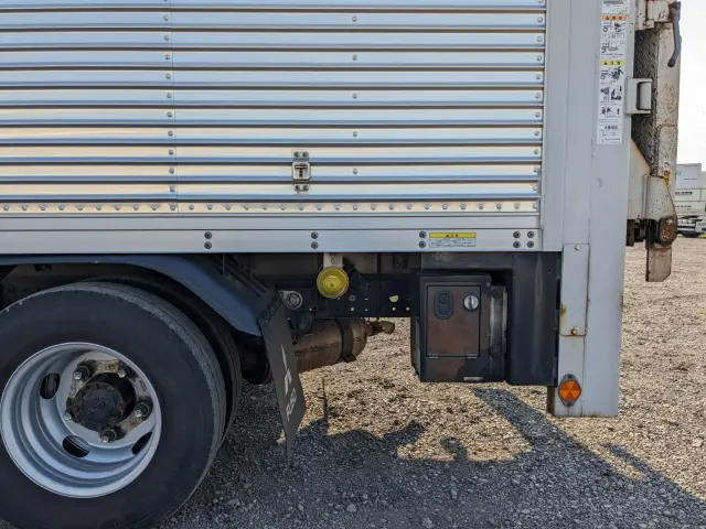 三菱 キャンター 2RG-FEA20(2WD)の写真29
