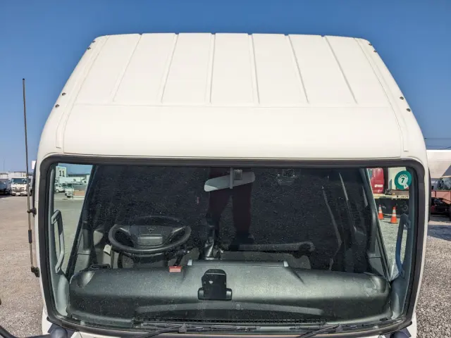 三菱 キャンター 2RG-FEA20(2WD)の写真46