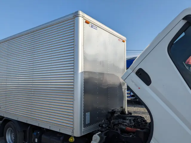 三菱 キャンター 2RG-FEA20(2WD)の写真48