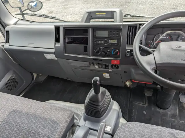 いすゞ フォワード 2RG-NPR88AN(2WD)の写真28