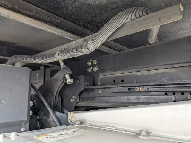 いすゞ フォワード 2RG-NPR88AN(2WD)の写真29
