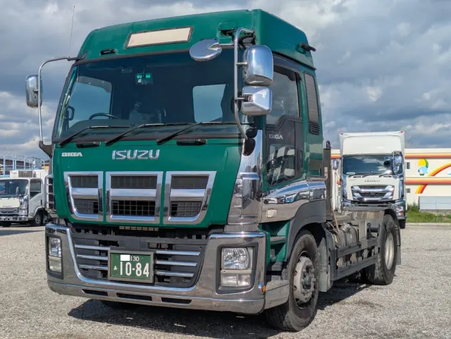 いすゞ ギガ QKG-EXD52AE(2WD)の写真1