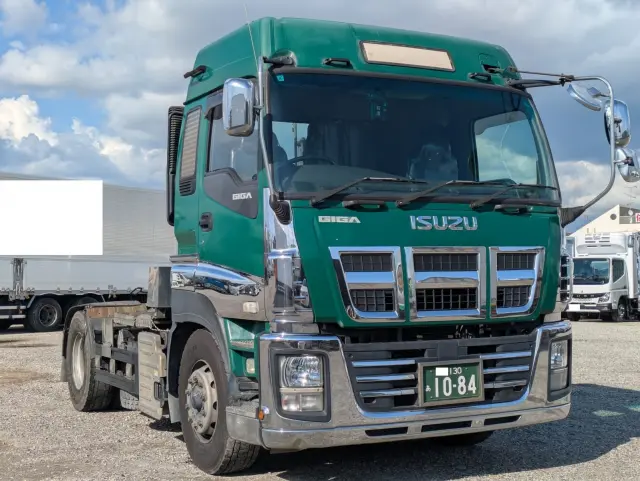 いすゞ ギガ QKG-EXD52AE(2WD)の写真2