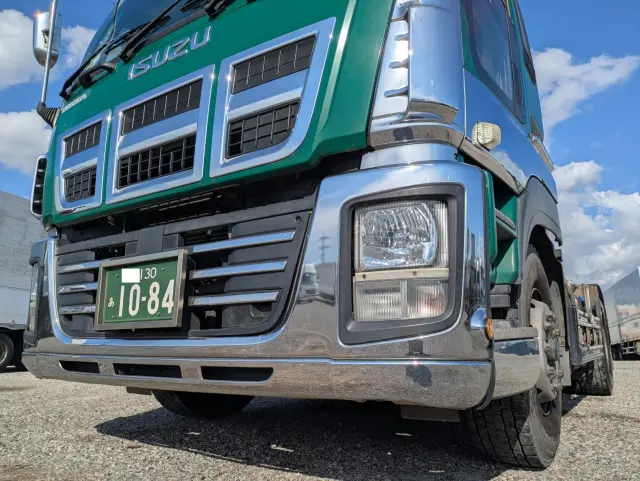 いすゞ ギガ QKG-EXD52AE(2WD)の写真4