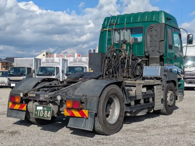 いすゞ ギガ QKG-EXD52AE(2WD)の写真7