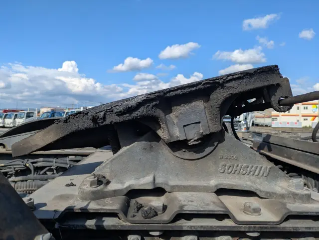 いすゞ ギガ QKG-EXD52AE(2WD)の写真13