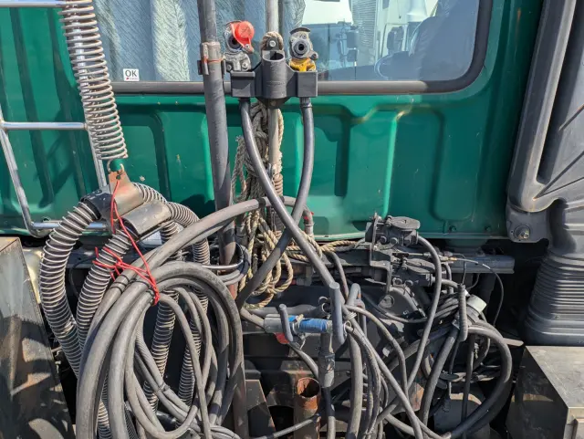 いすゞ ギガ QKG-EXD52AE(2WD)の写真16