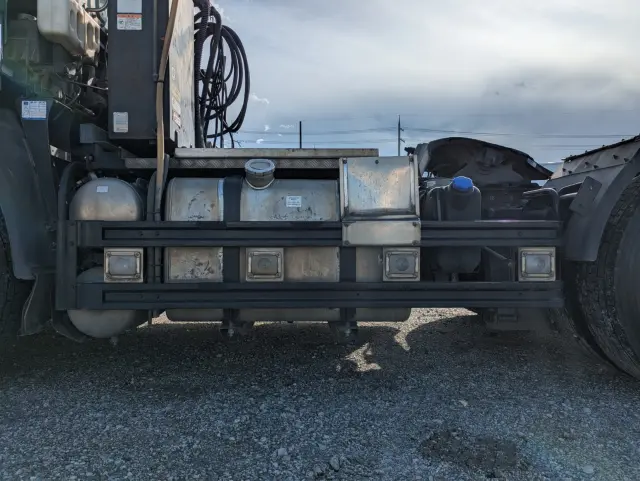 いすゞ ギガ QKG-EXD52AE(2WD)の写真20
