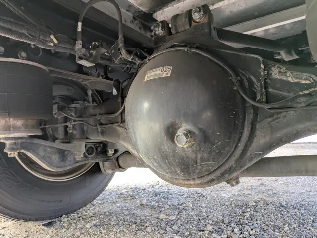 いすゞ フォワード 2PG-FRR90T2(2WD)の写真38