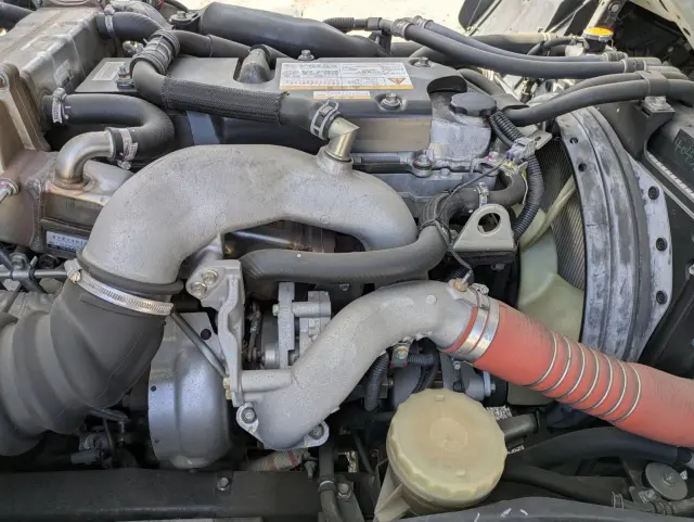 いすゞ フォワード 2PG-FRR90T2(2WD)の写真45