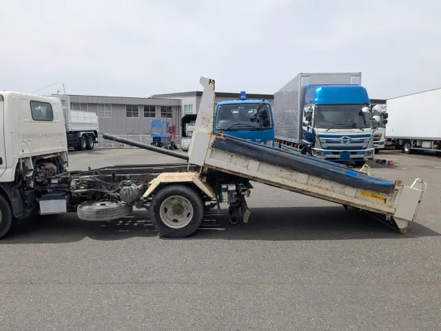 日野 デュトロ TKG-XZU620Tの写真20