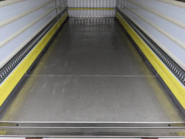 日野 レンジャー 2KG-FD2ABG(2WD)の写真15