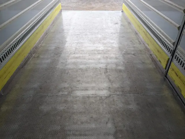 日野 レンジャー 2KG-FD2ABG(2WD)の写真21